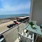 Sea View * دراس