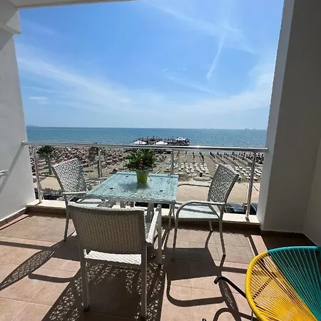 Sea View Apartmán *