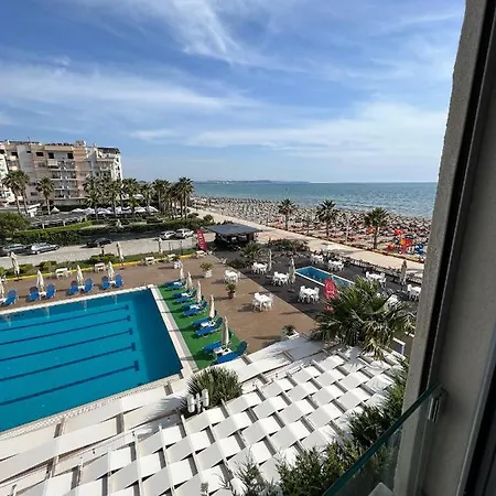 Sea View *
